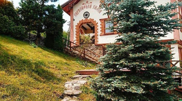 Шале Карпатська Казка สลาฟสเก ภายนอก รูปภาพ